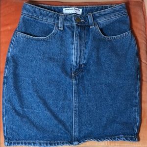 AMERICAN APPAREL DENIM SKIRT
